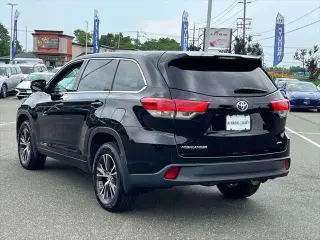 Toyota Highlander 2018 AWD LE 4dr SUV