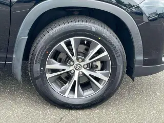 Toyota Highlander 2018 AWD LE 4dr SUV