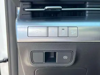 Hyundai KONA 2026 SE AWD 4dr SUV