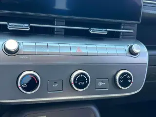 Hyundai KONA 2026 SE AWD 4dr SUV