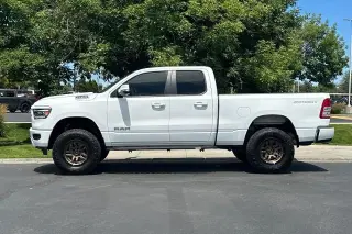 Ram 1500 2021 4x4 Big Horn 4dr Quad Cab 6.4 ft. SB Pickup