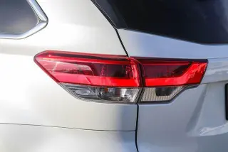 Toyota Highlander Hybrid 2019 AWD Limited 4dr SUV