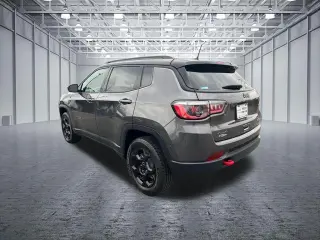 Jeep Compass 2023 4x4 Trailhawk 4dr SUV
