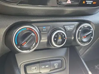 Hyundai VENUE 2026 SE 4dr Crossover