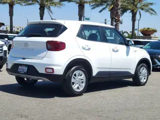 Hyundai VENUE 2026 SE 4dr Crossover
