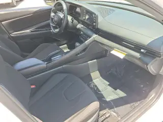 Hyundai ELANTRA 2026 SEL Sport 4dr Sedan