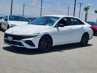 Hyundai ELANTRA 2026 SEL Sport 4dr Sedan