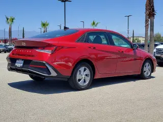 Hyundai ELANTRA 2026 SE 4dr Sedan