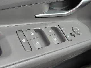 Hyundai ELANTRA 2026 SE 4dr Sedan