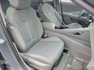 Hyundai ELANTRA 2026 SE 4dr Sedan