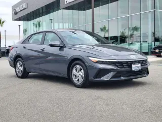 Hyundai ELANTRA 2026 SE 4dr Sedan