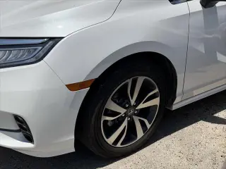 Honda Odyssey 2023 Touring 4dr Mini-Van
