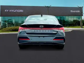 Hyundai ELANTRA 2024 Limited 4dr Sedan