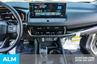 Nissan Rogue 2025 SL 4dr Crossover