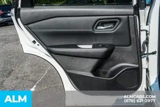 Nissan Rogue 2025 SL 4dr Crossover