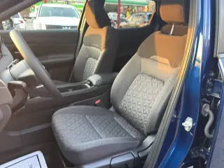 Nissan Kicks 2025 AWD SV 4dr Crossover