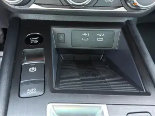 Nissan Kicks 2025 AWD SV 4dr Crossover
