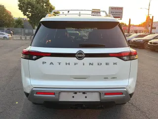 Nissan Pathfinder 2022 AWD SL 4dr SUV