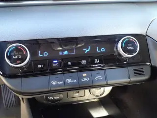 Hyundai ELANTRA 2023 SEL 4dr Sedan