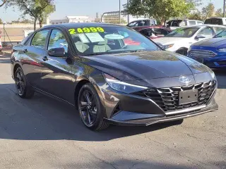 Hyundai ELANTRA 2023 SEL 4dr Sedan