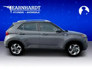Hyundai VENUE 2026 SEL 4dr Crossover