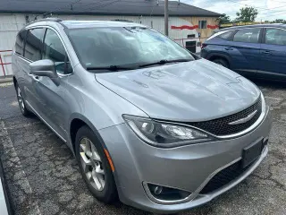 Chrysler Pacifica 2017 Touring 4dr Mini-Van