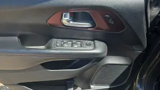 Chrysler Pacifica 2020 Limited 4dr Mini-Van