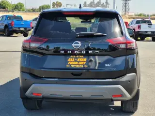 Nissan Rogue 2022 SV 4dr Crossover