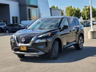 Nissan Rogue 2022 SV 4dr Crossover