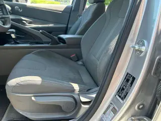 Hyundai ELANTRA 2022 SE 4dr Sedan