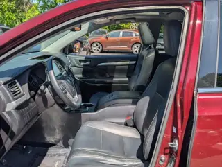 Toyota Highlander 2015 AWD XLE 4dr SUV