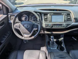 Toyota Highlander 2015 AWD XLE 4dr SUV