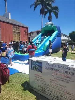 jumper*WATER SLIDE*S**carpas**