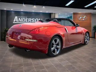 Nissan 350Z 2006 Touring 2dr Convertible (3.5L V6 6M)