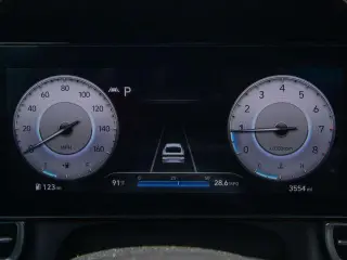 Hyundai ELANTRA 2023 Limited 4dr Sedan