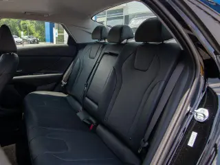 Hyundai ELANTRA 2023 Limited 4dr Sedan