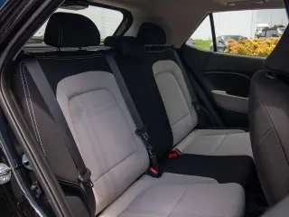 Hyundai VENUE 2026 SEL 4dr Crossover w/Two-Tone Roof