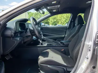 Hyundai ELANTRA 2025 SEL Sport 4dr Sedan