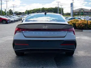 Hyundai ELANTRA 2025 SEL Sport 4dr Sedan