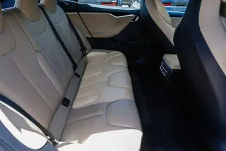 Tesla Model S 2017 AWD 90D 4dr Liftback