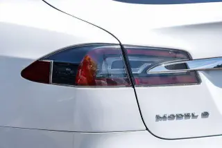 Tesla Model S 2017 AWD 90D 4dr Liftback