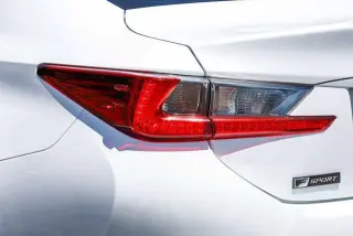 Lexus RC 350 2017 AWD 2dr Coupe