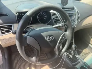 Hyundai ELANTRA 2014 SE 4dr Sedan 6A