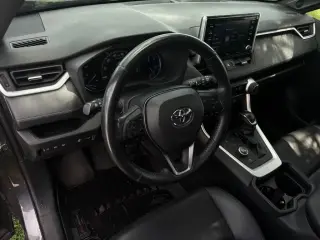 Toyota RAV4 Hybrid 2019 AWD XSE 4dr SUV