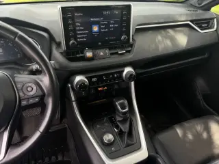 Toyota RAV4 Hybrid 2019 AWD XSE 4dr SUV