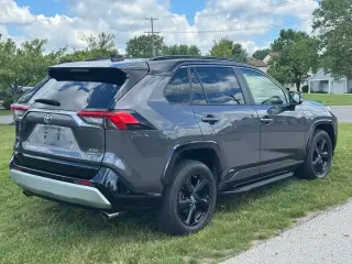 Toyota RAV4 Hybrid 2019 AWD XSE 4dr SUV