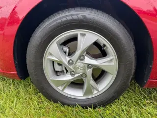 Hyundai ELANTRA 2023 SE 4dr Sedan