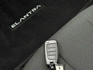 Hyundai ELANTRA 2023 SE 4dr Sedan