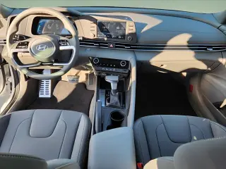 Hyundai ELANTRA 2026 SEL Sport 4dr Sedan