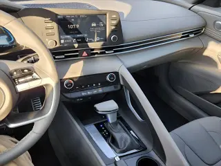 Hyundai ELANTRA 2026 SEL Sport 4dr Sedan